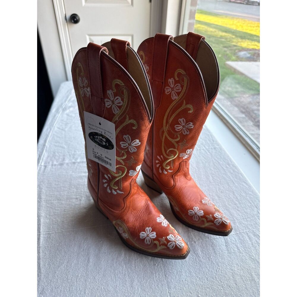 Sterling River Western Cowgirl Boots Women's Sz 8 NWT Floral Embroidered Leather